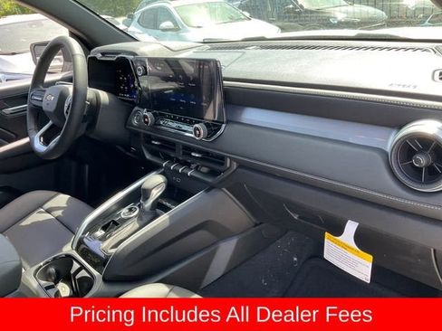 New 2026 Chevrolet Colorado LT w/ LT Convenience Package AWD/4WD image 20