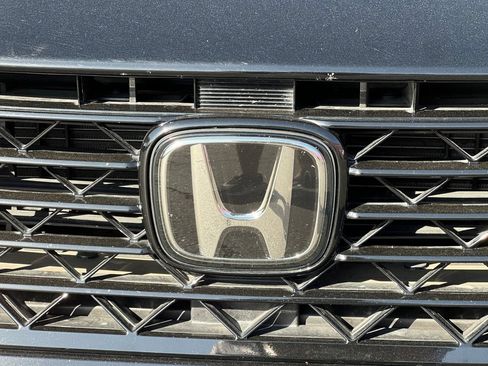Used 2023 Honda Accord Touring image 38