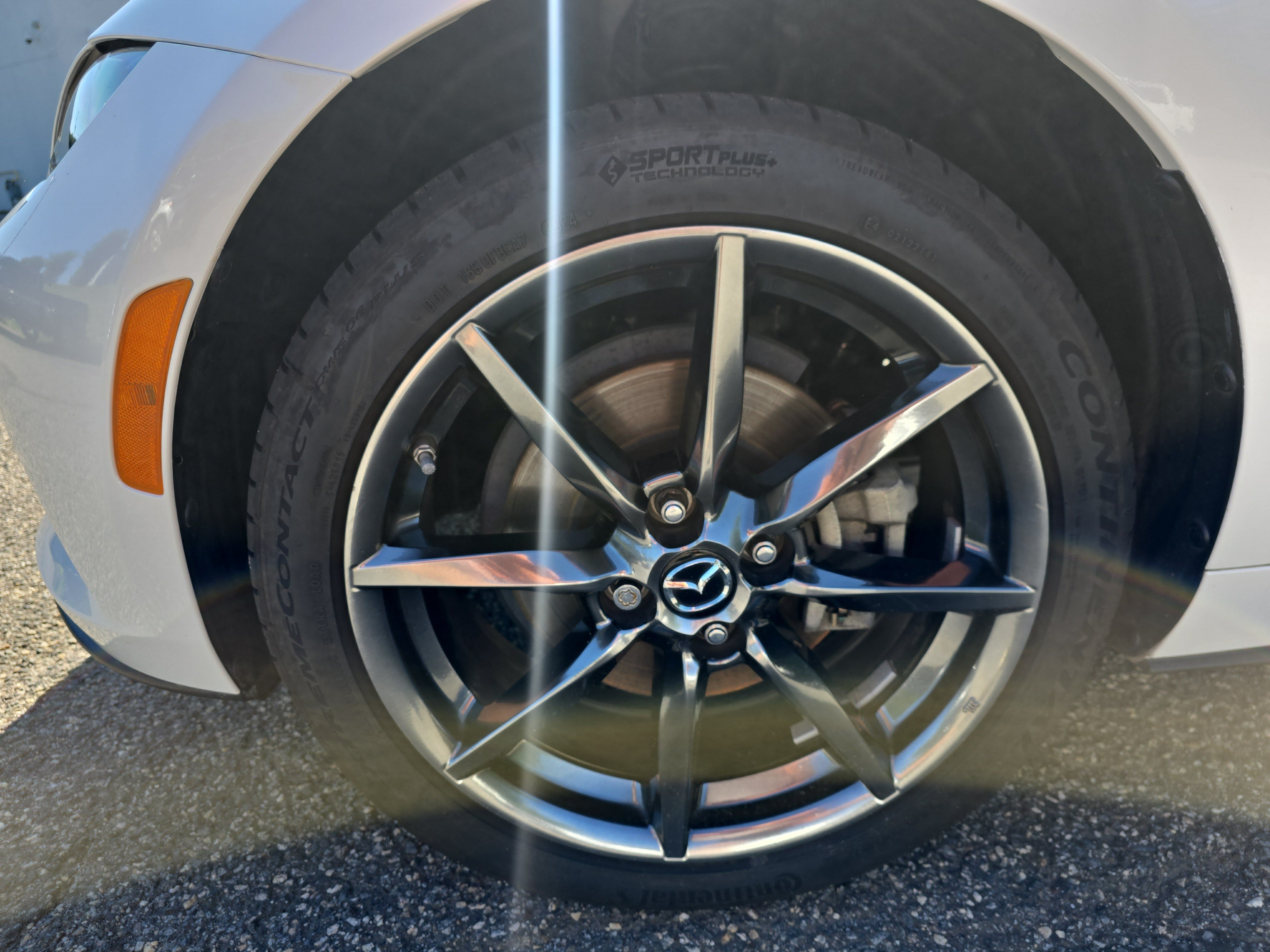 Used 2019 MAZDA MX-5 Miata RF Grand Touring RWD image 10