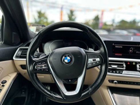 Used 2021 BMW 330i xDrive Sedan w/ Convenience Package image 23