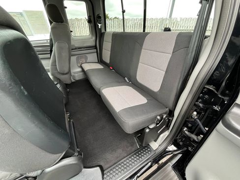 Used 2006 Ford F250 XLT image 17