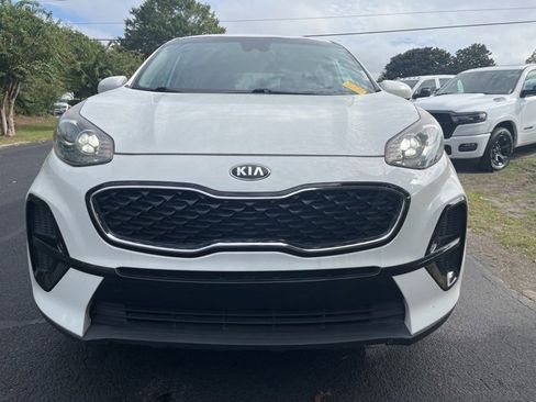 Used 2020 Kia Sportage LX image 8