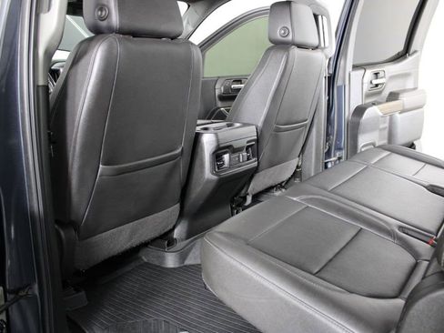 Used 2022 Chevrolet Silverado 1500 LT Trail Boss w/ Convenience Package II image 37