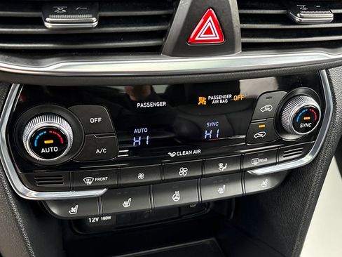 Used 2020 Hyundai Santa Fe Limited image 19