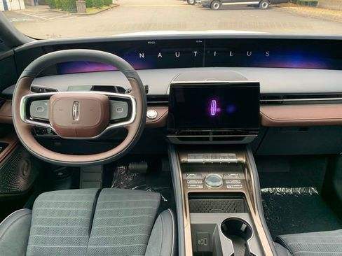 New 2026 Lincoln Nautilus Black Label w/ Jet Appearance Package image 19