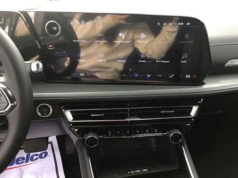 New 2026 Chevrolet Traverse LT w/ Driver Confidence Package image 41