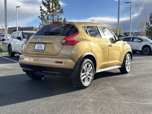 Used 2014 Nissan Juke SV w/ Navigation Package AWD/4WD image 4