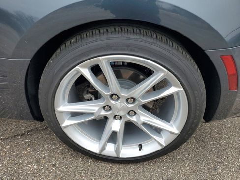 Certified 2020 Chevrolet Camaro LT w/ RS Package image 28