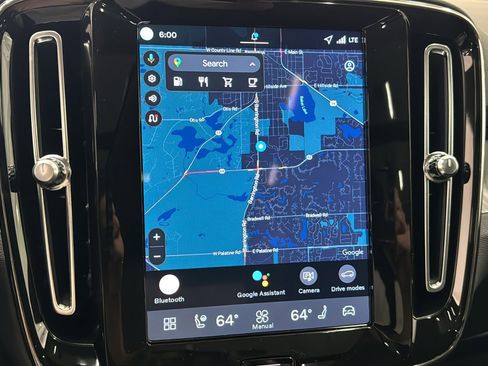 Used 2026 Volvo XC40 B5 Ultra w/ Protection Package Premier image 16