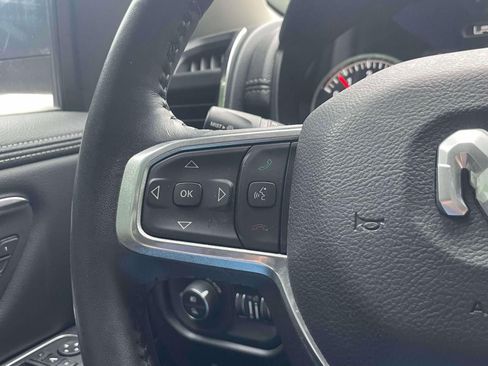 Used 2022 RAM 1500 Laramie AWD/4WD image 22