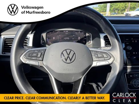 Certified 2022 Volkswagen Atlas SE FWD image 17