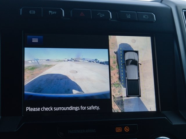Used 2021 Ford F250 Platinum w/ FX4 Off-Road Package AWD/4WD image 24