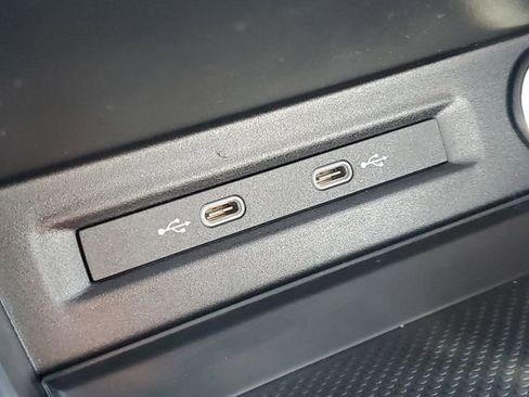 New 2025 Volkswagen Taos S image 21