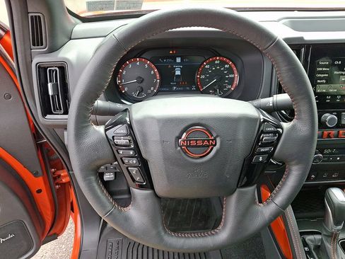 Certified 2025 Nissan Frontier PRO-4X w/ Pro Premium Package AWD/4WD image 20