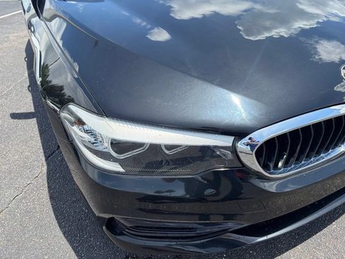 Used 2018 BMW 530i w/ Premium Package RWD image 17