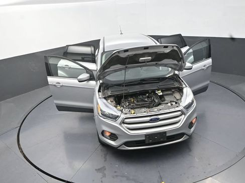 Used 2019 Ford Escape SE AWD/4WD image 40