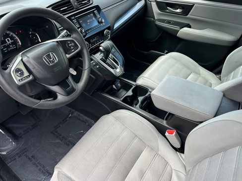 Used 2018 Honda CR-V LX image 9
