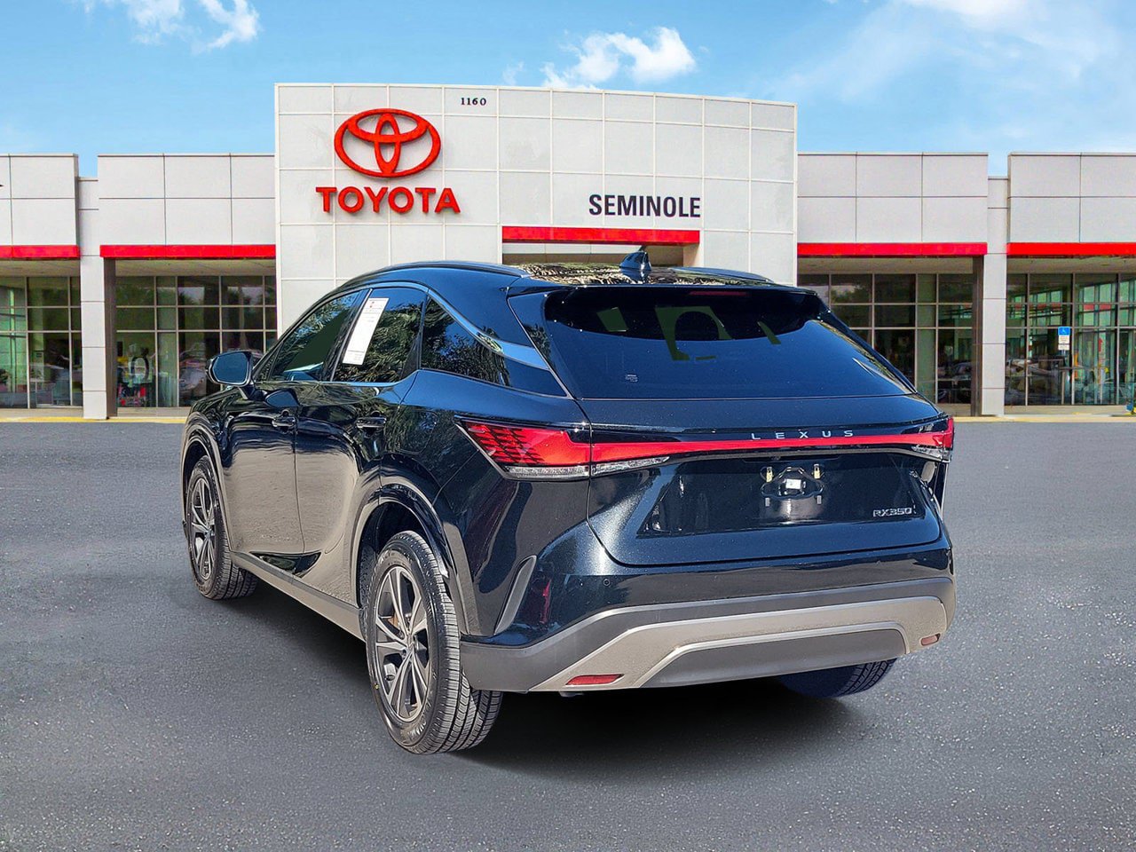 Used 2025 Lexus RX 350 Premium FWD image 3
