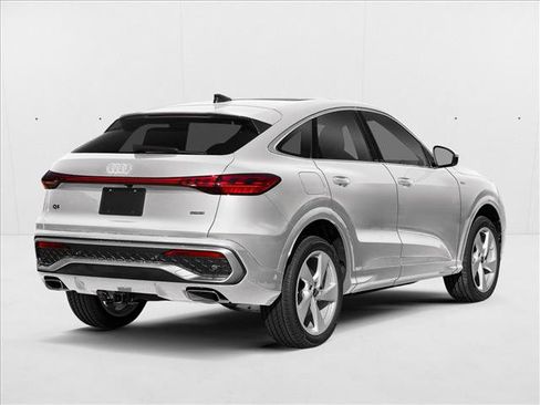 New 2026 Audi Q5 Premium AWD/4WD image 2