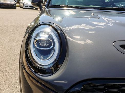 Used 2019 MINI Cooper S image 19