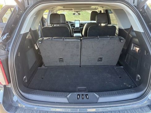 Certified 2023 Ford Explorer Limited w/ Limited Technology Package AWD/4WD image 27