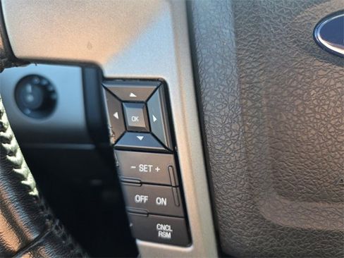 Used 2017 Ford Expedition Limited w/ Equipment Group 301A image 29