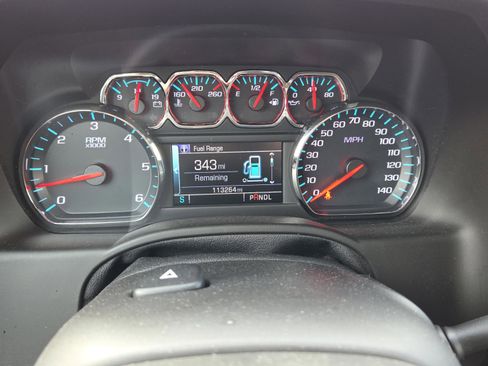 Used 2019 Chevrolet Suburban LT image 33