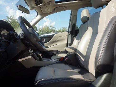 Used 2021 Subaru Forester Limited AWD/4WD image 13