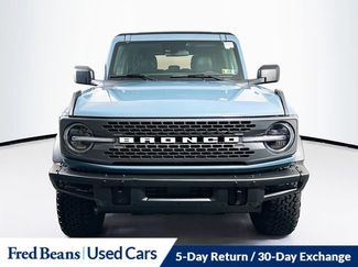 Used 2023 Ford Bronco Badlands video 2