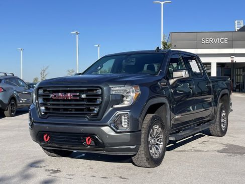 Used 2020 GMC Sierra 1500 AT4 w/ AT4 Premium Package image 3