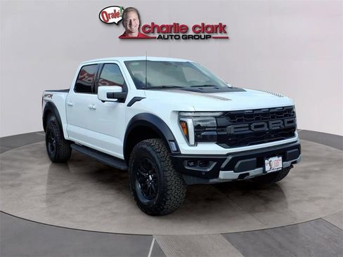 Used 2025 Ford F150 Raptor image 7