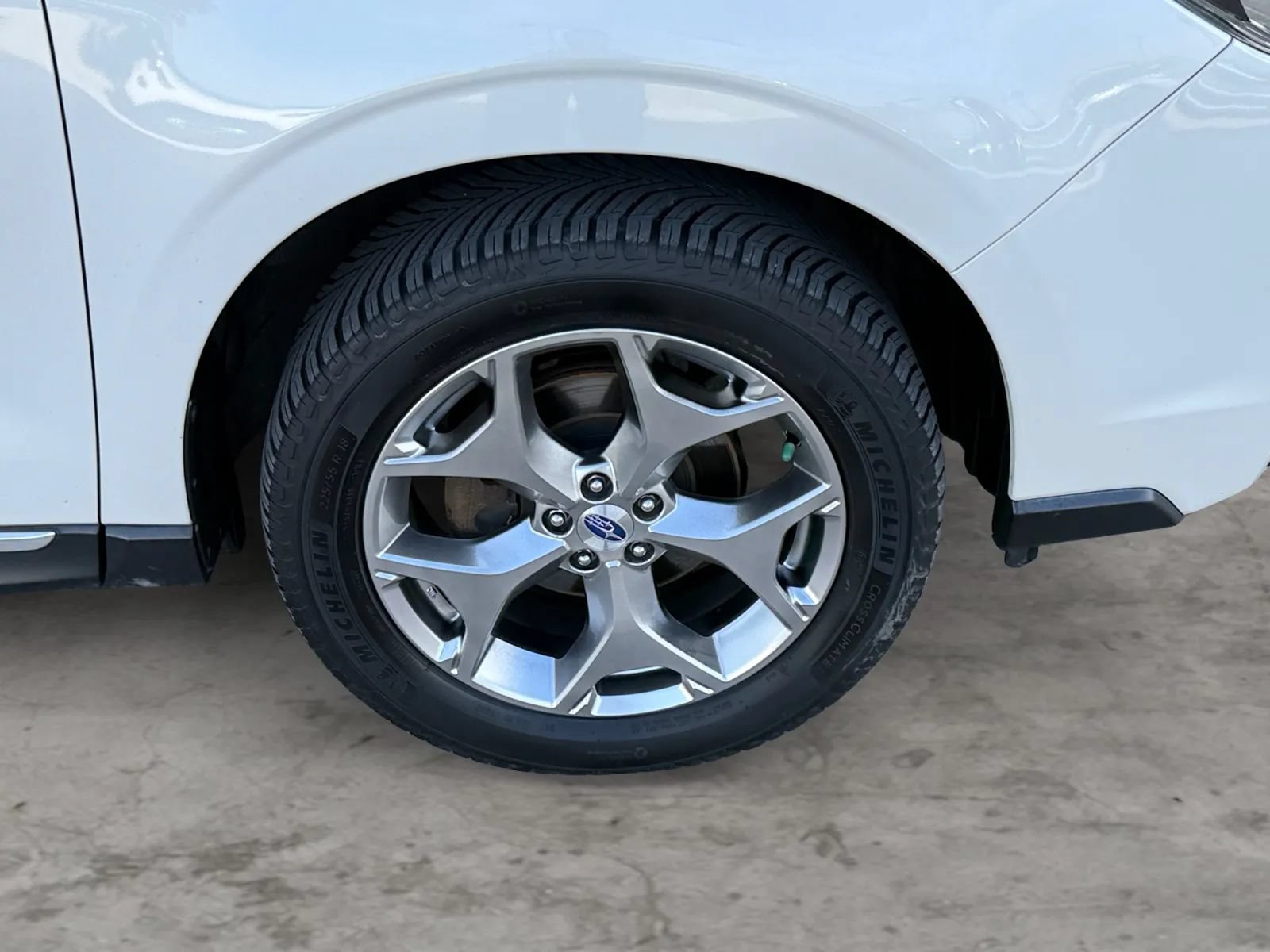 Used 2017 Subaru Forester 2.5i Touring AWD/4WD image 46