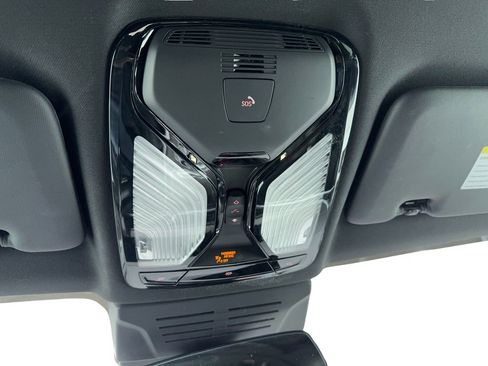 Used 2024 BMW X5 sDrive40i image 33