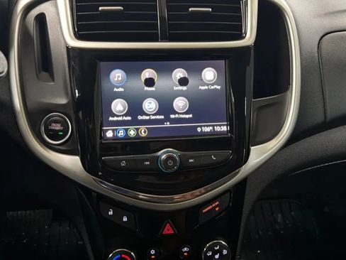 Used 2018 Chevrolet Sonic LT w/ Convenience Package FWD image 13