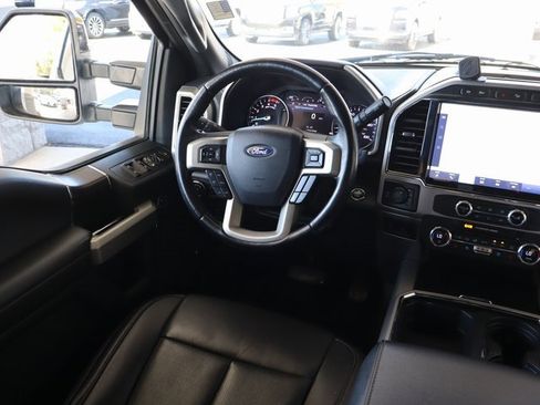 Used 2022 Ford F250 Lariat w/ Black Appearance Package image 24