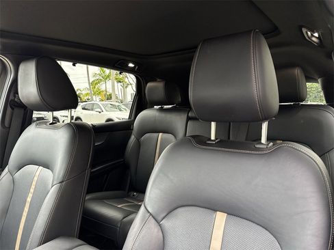 Used 2025 MAZDA CX-70 3.3 Turbo S w/ Premium Package image 43