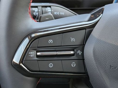 New 2026 Chevrolet Traverse RS w/ LPO, Floor Liner Package image 18