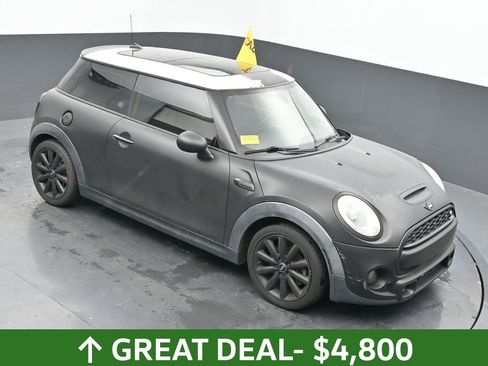 Used 2015 MINI Cooper S image 33
