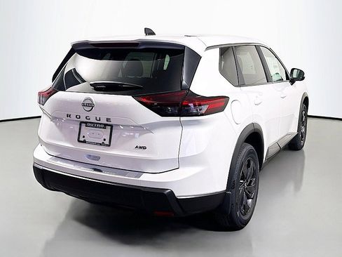 New 2026 Nissan Rogue SV w/ Cold Weather Package image 7