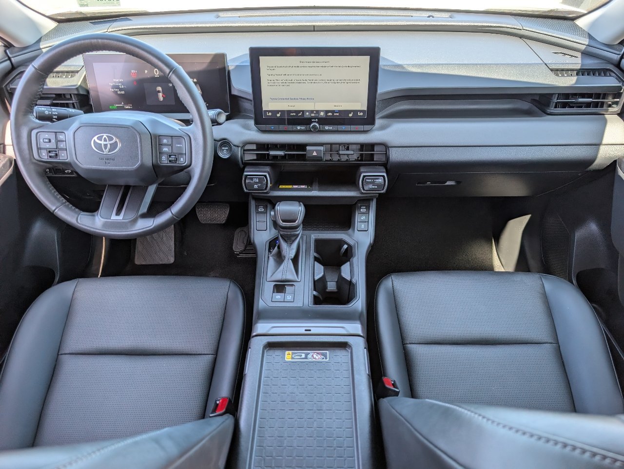 Used 2026 Toyota RAV4 XLE Premium AWD/4WD image 4