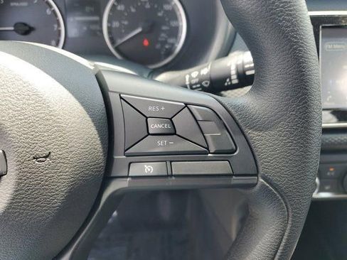New 2025 Nissan Kicks Play S image 12