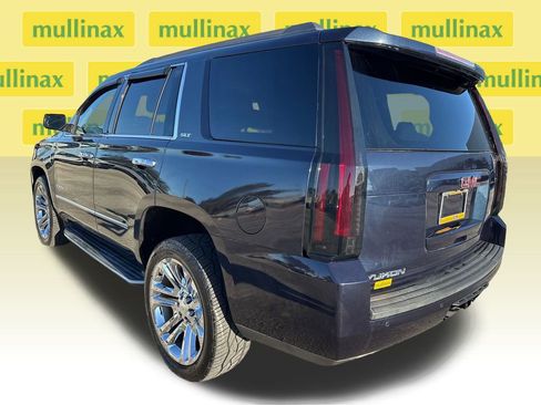 Used 2017 GMC Yukon SLT w/ Premium Edition image 8