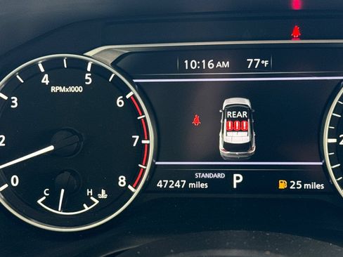 Used 2023 Nissan Rogue SV FWD image 29