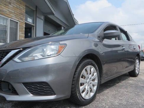 Used 2018 Nissan Sentra S FWD image 1