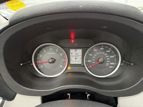 Used 2015 Subaru Forester 2.5i Premium w/ All-Weather Package image 17
