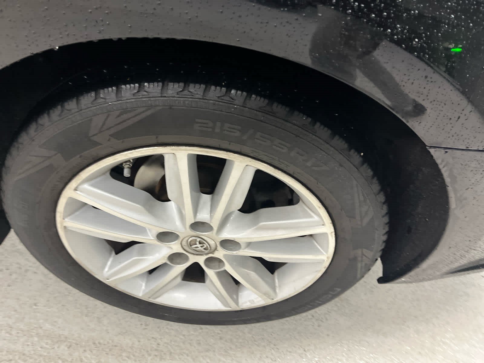 Used 2013 Toyota Avalon XLE Premium FWD image 6