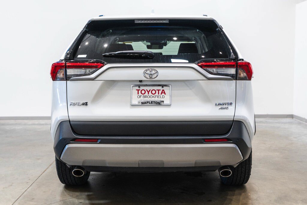 Used 2023 Toyota RAV4 Limited AWD/4WD image 8