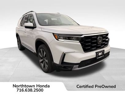 Certified 2025 Honda Pilot Touring