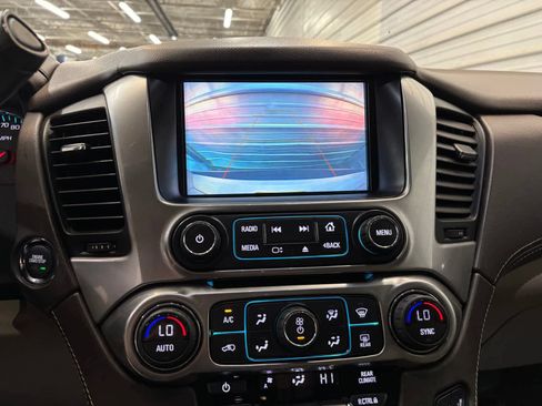 Used 2020 Chevrolet Tahoe Premier AWD/4WD image 19