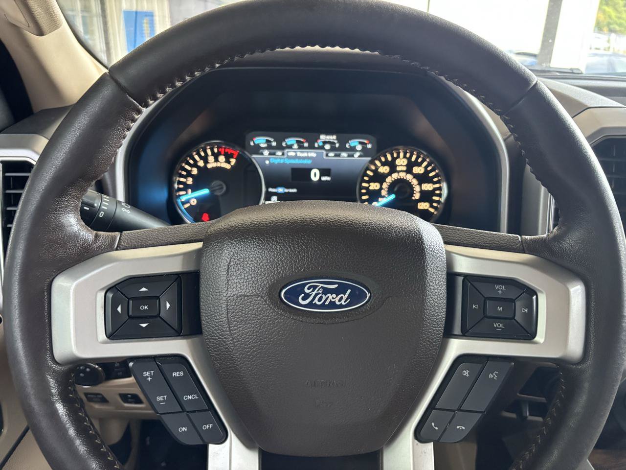 Used 2018 Ford F150 Lariat AWD/4WD image 14
